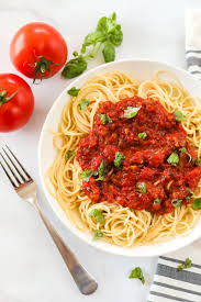 homemade spaghetti sauce with fresh