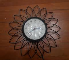 Vintage Starburst Sunburst Metal Clock