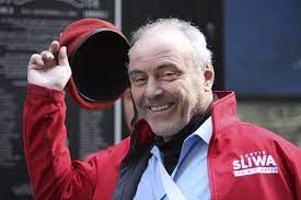 Curtis Sliwa vows to retire his red ...
