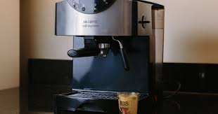 C ffee® es una marca registrada de sunbeam products, inc. Mr Coffee Pump Espresso Maker Review A Cheap Espresso Machine Chock Full Of Quirks Cnet