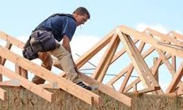 How far apart should trusses be on a shed?