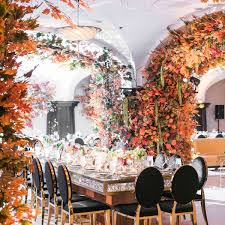 If you're looking for more seasonally themed event ideas, be. 18 Fall Wedding Decor Ideas For Your Head Table