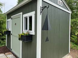 How To Paint A Shed Yourself Beginner