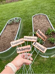 Diy Garden Markers Mornings On Macedonia