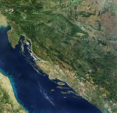 ダルマチア式海岸 - Wikipedia