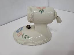Vintage Porcelain Wall Sconce Pull