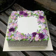 topo de bolo com flores lindos