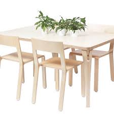 Contemporary Table Stillet