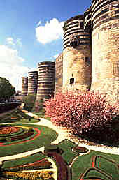 The city of angers is located in the district of angers. Stadt Osnabruck Angers