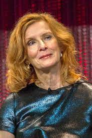 Frances conroy young at that time when frances conroy eye defected and you know what frances conroy portrayed moira o'hara which is a maid who appeared old to the women and the men. Frances Conroy Wikipedia