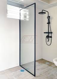 shower screen central aluminium glass