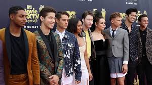 Last year, netflix released its controversial mystery drama 13 reasons why. 13 Reasons Why Cast S Real Life Couples