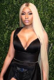 Nicki minaj released a new song with drake and lil wayne, seeing green, as she put her 2009 mixtape beam me up scotty onto streaming for the first time. Wl Ik42u0sovkm