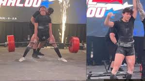 raw deadlift all time world record