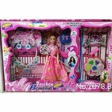 shree plastic princess doll with makeup set