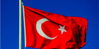 Al renkli zemin üzerinde beyaz hilal ve yıldız ile oluşmuş bayrak ilk olarak 1844 yılında abdülmecit dönemindeki tanzimat sürecinde kabul. Turk Bayragi Bilsan Bayrak