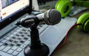Maybe you would like to learn more about one of these? Youtuber S Hack How To Play Music Through Mic Easily 2021
