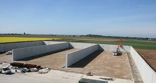 Precast Concrete Retaining Walls