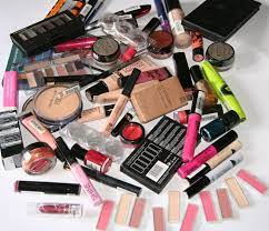 69 x branded cosmetics mixed bag rrp