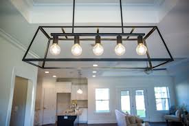 average cost to install a light fixture