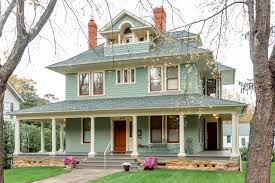 The Eclectic American Foursquare