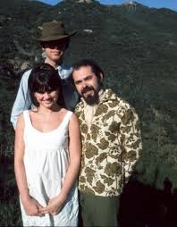 Stone Poneys featuring Linda Ronstadt