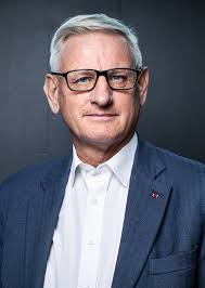 Contact all american speakers bureau to inquire about speaking fees and availability. Carl Bildt