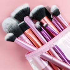 real techniques brushes review must