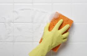how to clean bathroom tile according