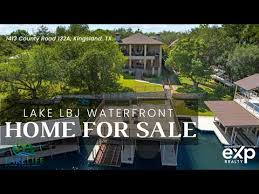 1 895 000 lake lbj mansion