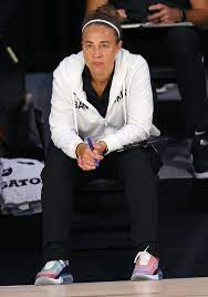 Becky Hammon Nearing Deal to Coach WNBA ...