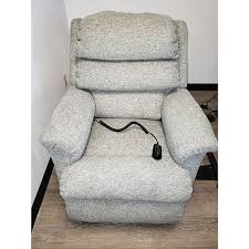 used la z boy platinum astor lift chair