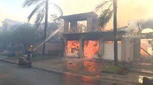 Laguna Niguel wildfire burns homes ...
