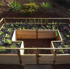 Cedar Raised Garden Bed With Deer