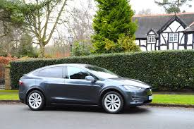 At the fremont factory, i finally saw a model x deep blue metallic in the sun for the first time. Tesla Model X 100d Review Greencarguide Co Uk