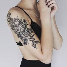 Com traços, desenhos, frases e estilos para todos. Tatuagem Feminina Ideias Para Todo O Corpo E Para Se Inspirar