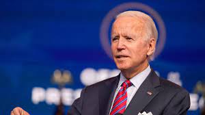 Biden is the oldest president, the first to have a female vice president, the first from delaware, and the second catholic after john f. Corona Biden Stellt 100 Tage Programm An Zdfheute