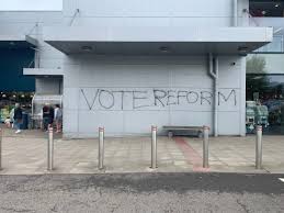 It appears that yet again someone has vandalised the Reform UK Office in Caerphilly. Someone has replaced the word "Reform" with "Fascism". So it now reads "Wales needs Fascism". This is the