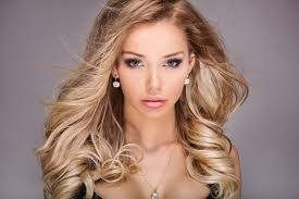 Get your own unique style that'll suit you the best! Desktop Wallpapers Blonde Girl Modelling Makeup Hairdo Hair Female
