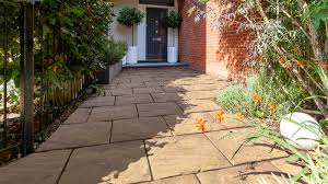 Bourton Riven Garden Paving Stonemarket