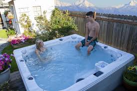 How To Deep Clean Your Hot Tub In 7