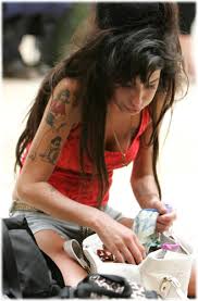 amy winehouse style name that bag