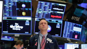 Stock market ends up gaining after another crazy day. Stock Market Surges Day After Worst Lost Since 1987 Abc News