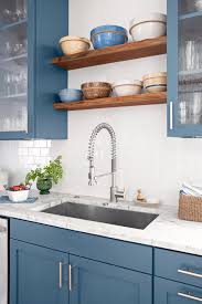 the ultimate guide to kitchen faucets
