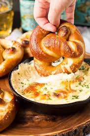 soft beer pretzels with beer cheese dip
