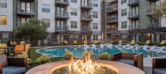 luxury apartments in lake highlands