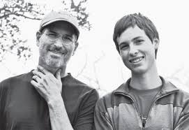 Twin sons matthew and andrew and daughter, aerin. å²è'‚å¤« å–¬å¸ƒæ–¯ Steve Jobs çµ¦ä»–çš„å¥³å…'æœ‰éŒ¢å—Ž