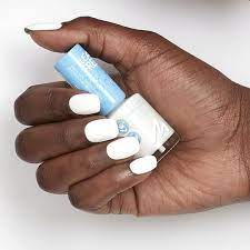 manhattan nail varnish clean free