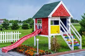 Häuser sind handgefertigt aus birkensperrholz und natürliche links. Ein Spielhaus Im Garten So Wird Das Gartenhaus Zum Kinderparadies