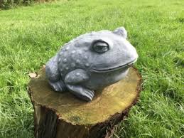 Large Toad Frog Stone Garden